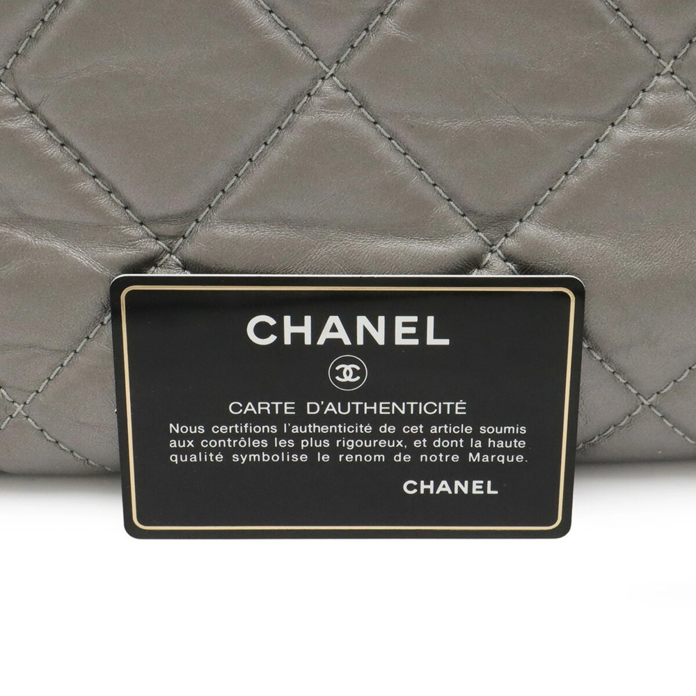 CHANEL Silver Leather Shoulder Bag - Picture 10 of 10